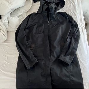 Lululemon Black Rain On Raincoat, Size 12